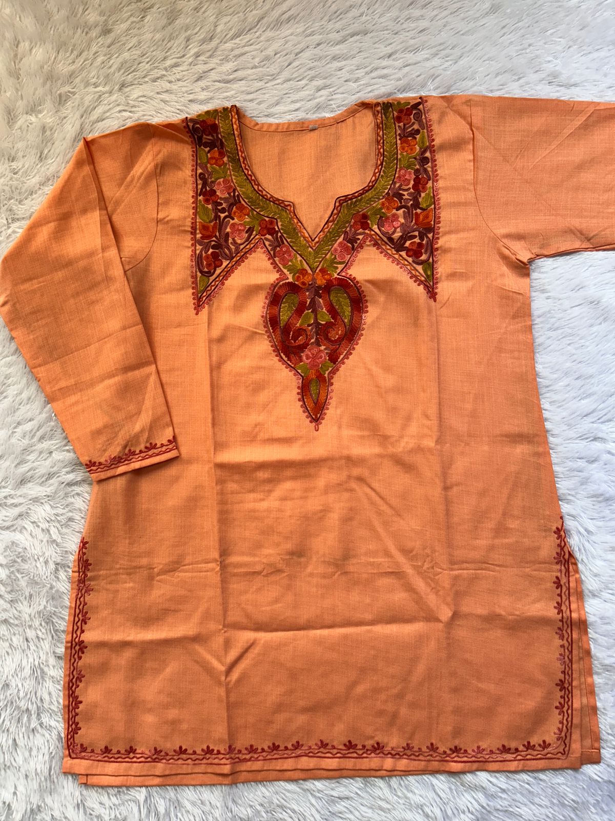 peach aari work kurta kashmiri can be stle with jeans, indian kurti