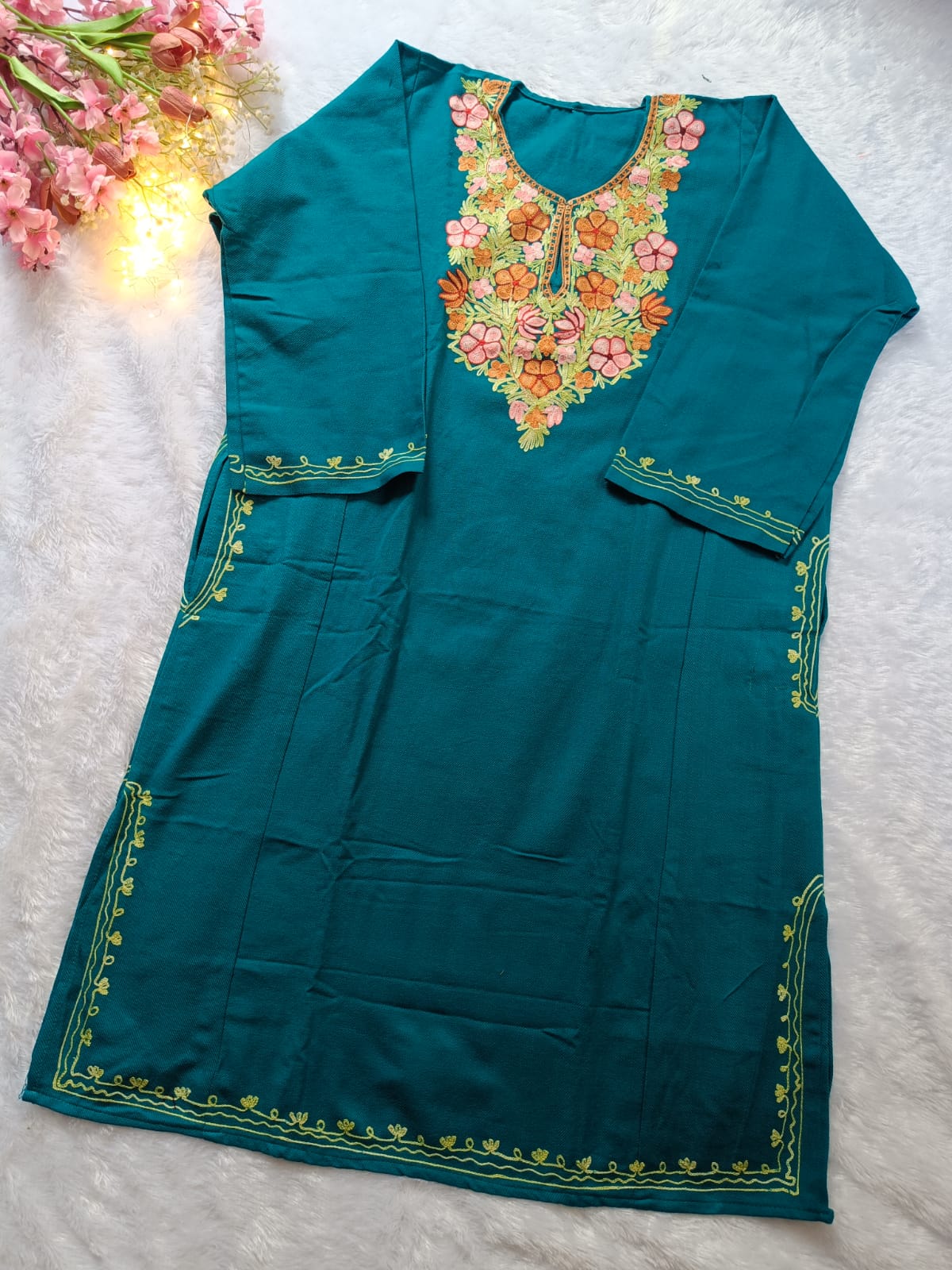 Sea Green Kashmiri Woolen Pheran
