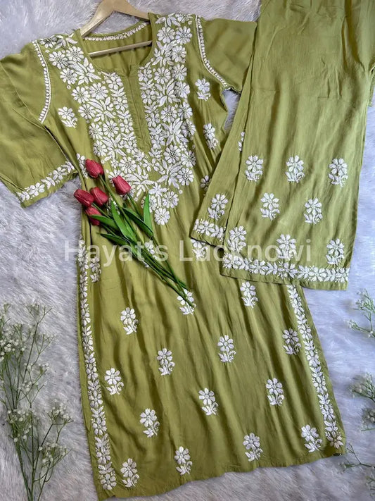 Olive green rayon kurta set with chikankari embroidery by Hayat’s Lucknowi