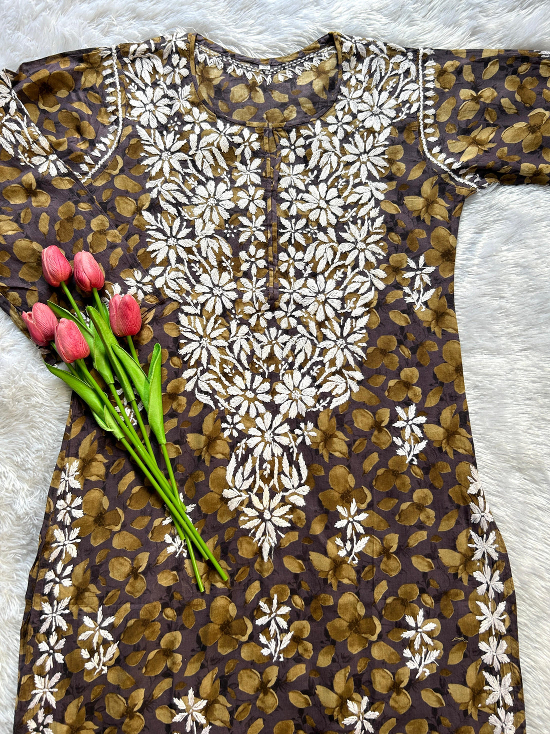 Zahira Navy Mul Mul Kurta - Hayat&