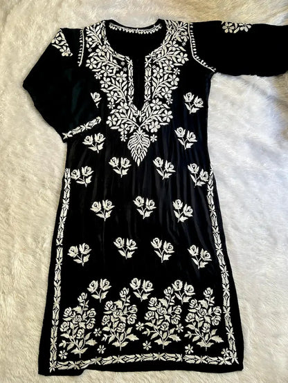
Avneet Kaur inspired black modal kurti crafted with intricate Lucknowi chikankari embroidery for a stylish and elegant ethnic look by Hayat's Lucknowi

