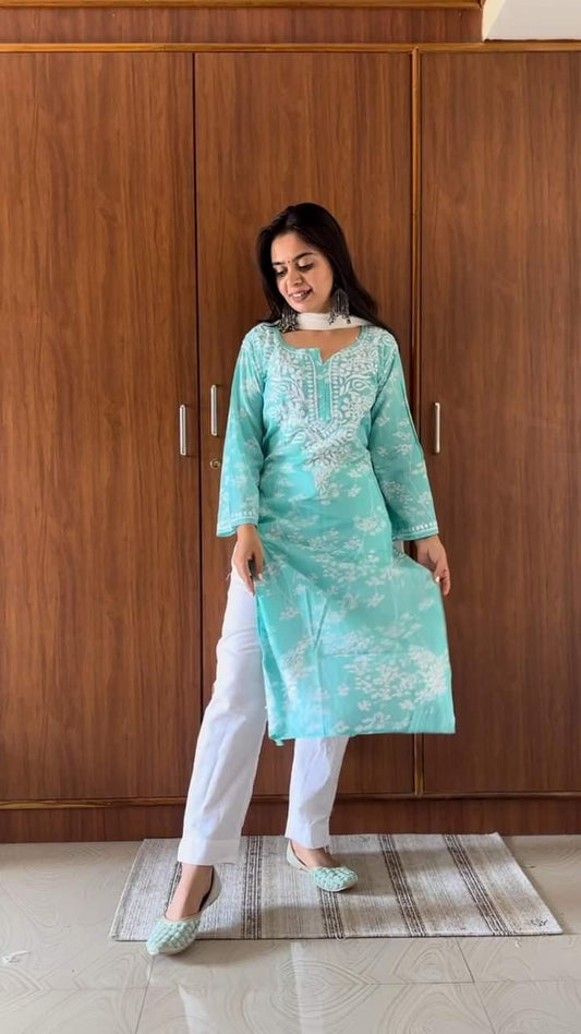 
Batool sky blue mul mul chikankari kurta featuring delicate hand embroidery and soft breathable fabric for fresh, elegant everyday ethnic wear by Hayat's Lucknowi.
