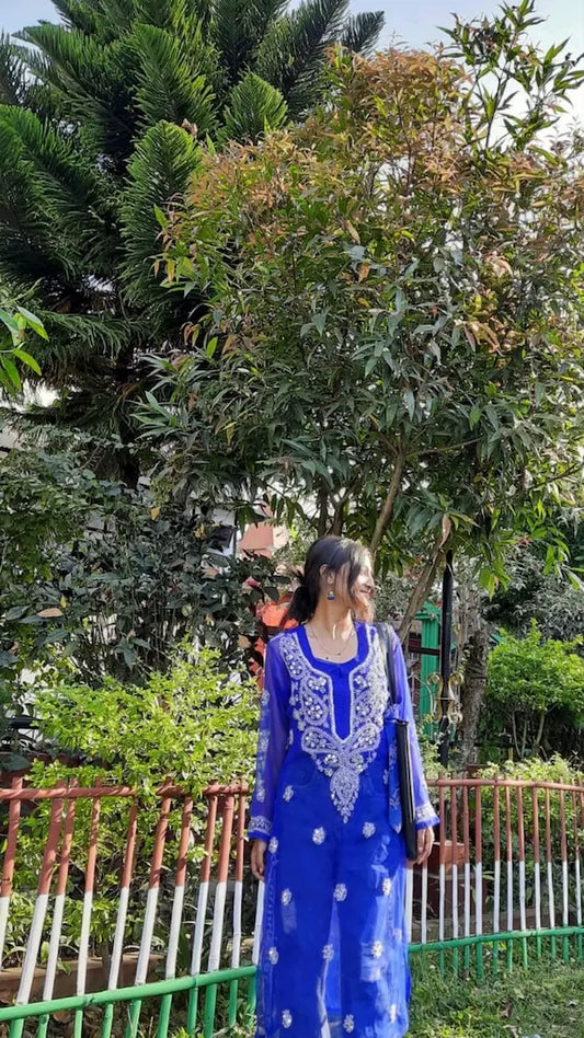 Blue georgette kurti with chikankari and mirror work
by Hayat’s Lucknowi