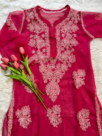 Deep pink georgette kurti with chikankari embroidery by Hayat’s Lucknowi