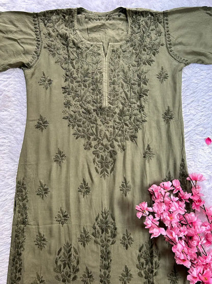 Green modal long kurta with chikankari embroidery by Hayat’s Lucknowi