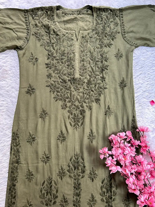 Green modal long kurta with chikankari embroidery by Hayat’s Lucknowi