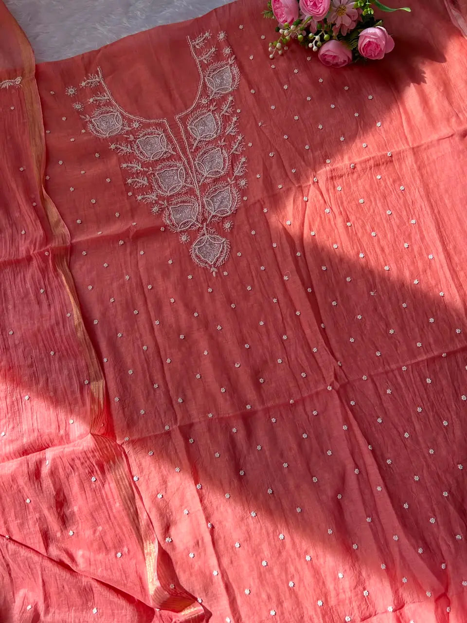 
Gul women's peach mul Chanderi handwork kurta and dupatta unstitched suit featuring intricate handcrafted detailing and elegant traditional craftsmanship for graceful festive and ethnic wear by Hayat's Lucknowi.
