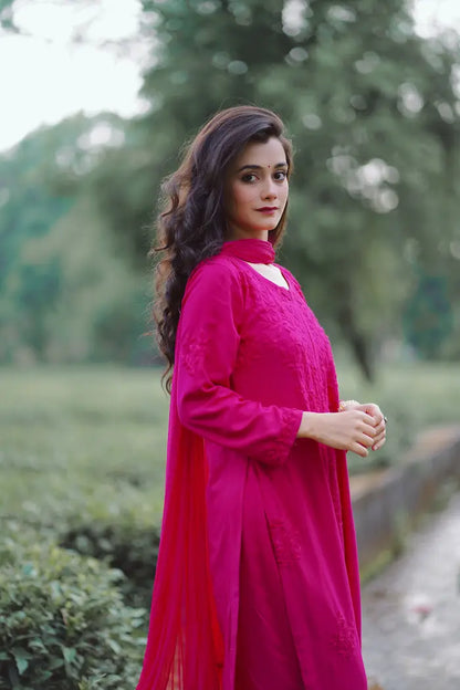 Zeenat Fuchsia Rayon Lucknowi Chikankari Set