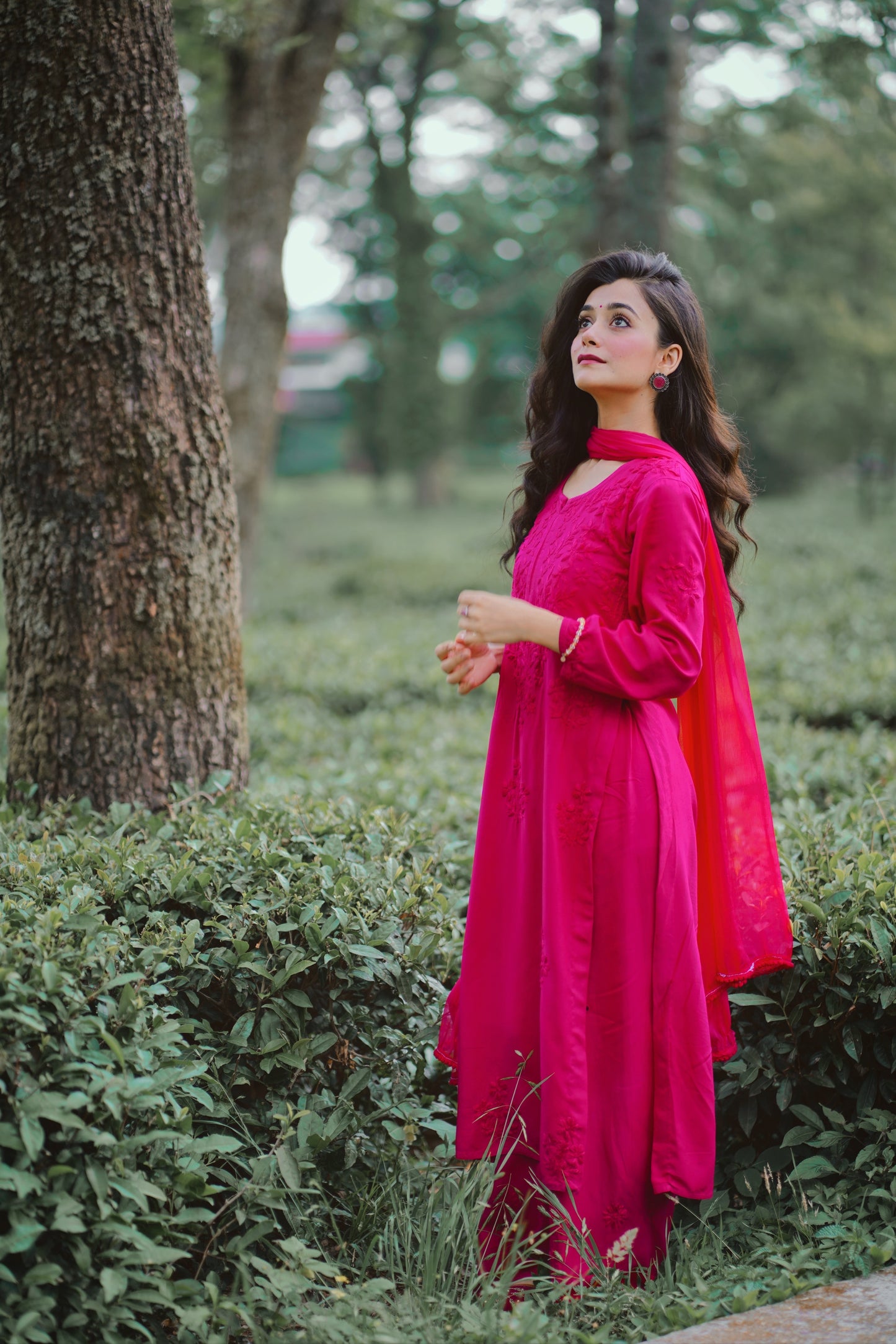 Zeenat Fuchsia Rayon Lucknowi Chikankari Set