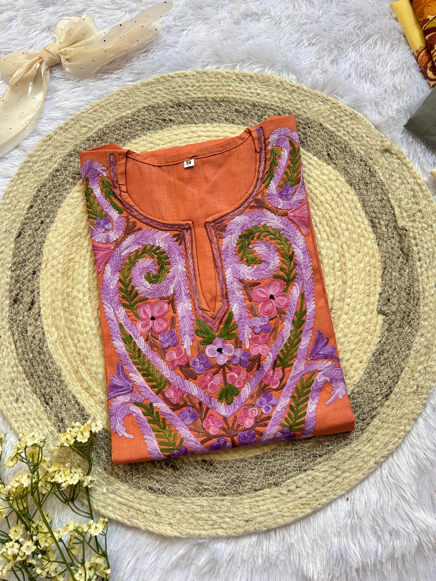 पीच मल्टी वर्क कश्मीरी लॉन्ग कुर्ता