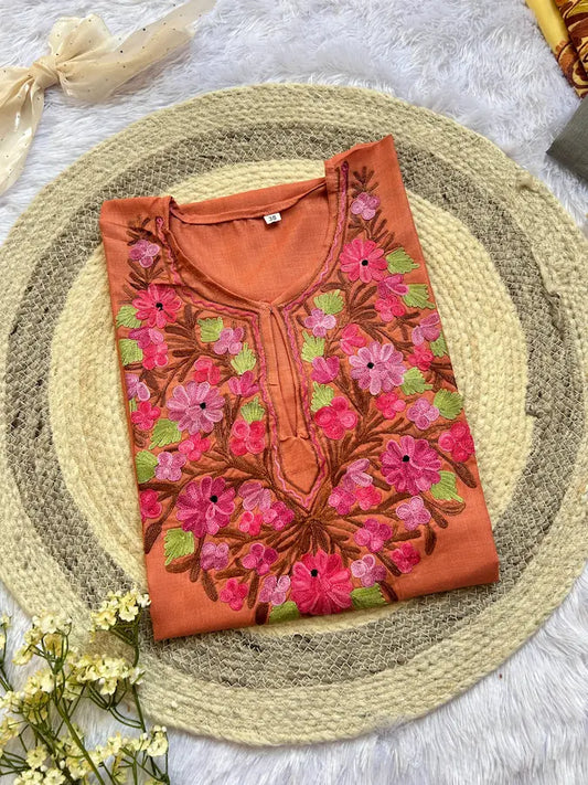 ब्लॉसम पीच कश्मीरी लॉन्ग कुर्ता