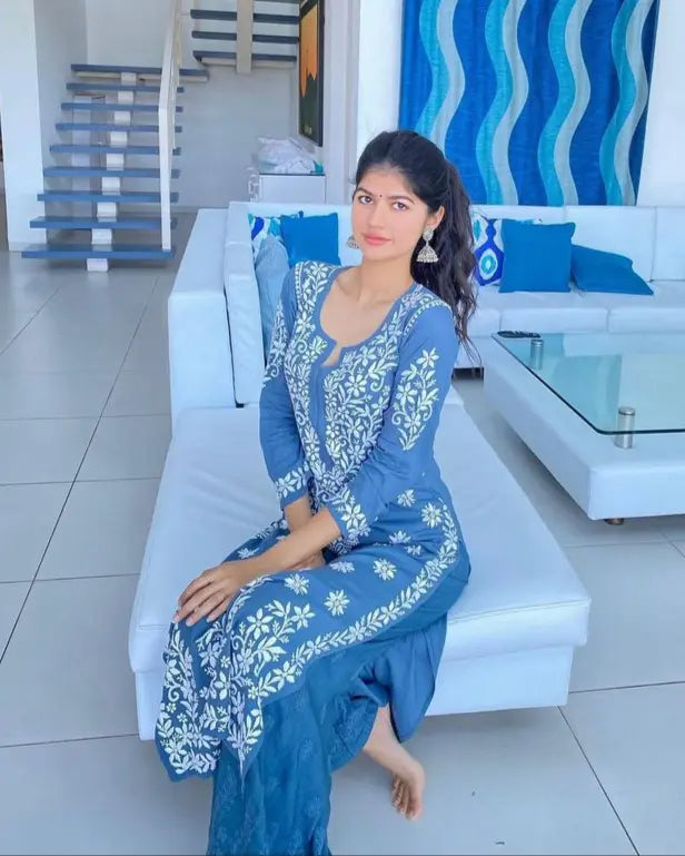 Powder blue rayon kurta set with chikankari embroidery by Hayat’s Lucknowi