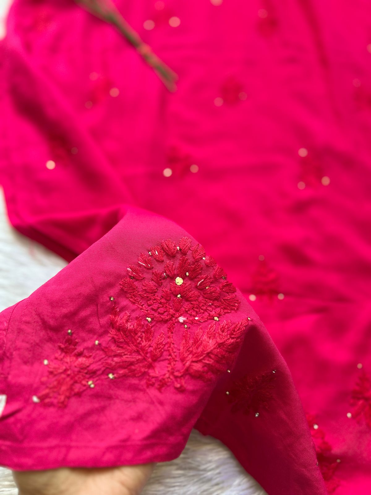 Fuchsia rayon chikankari kurti with embroidery by Hayat’s Lucknowi