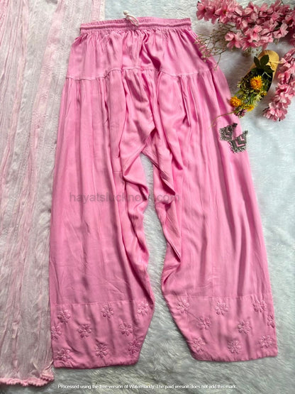 
Pink Rayon Chikankari Farshi Set featuring intricate hand embroidery on soft rayon fabric for a graceful traditional and festive look by Hayat’s Lucknowi.
