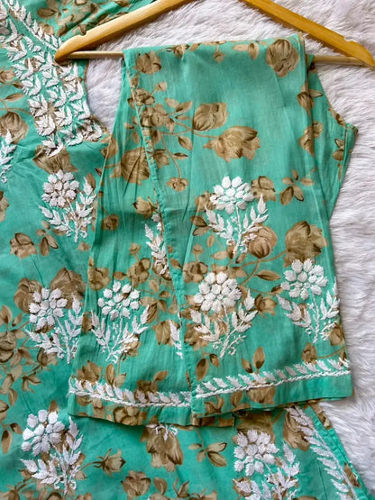
Sana sea green mul mul Lucknowi chikankari kurta set featuring delicate hand embroidery and soft breathable fabric for fresh, elegant everyday and festive ethnic wear by Hayat's Lucknowi.
