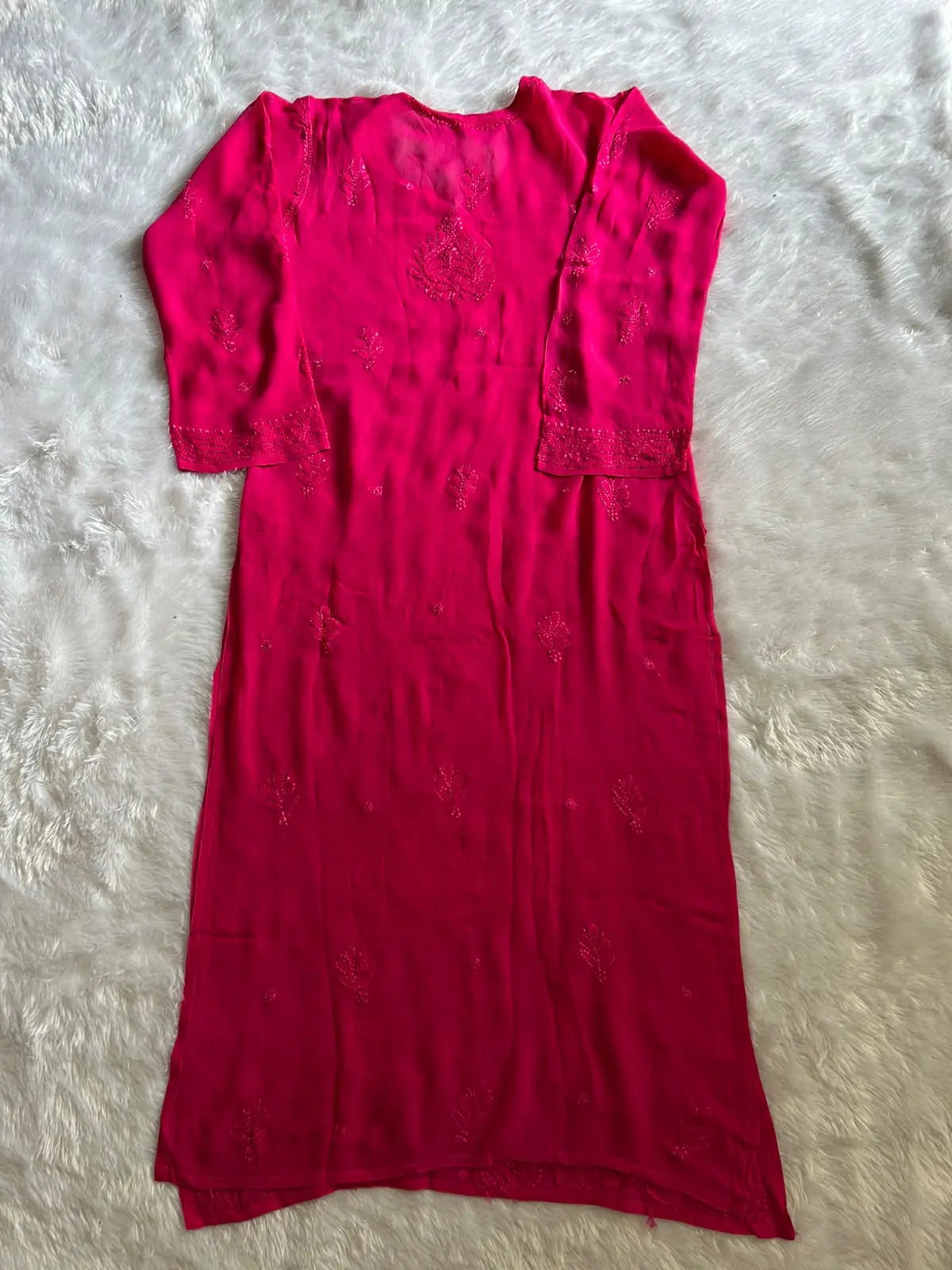 Sheeza pink viscose georgette Lucknowi Chikankari kurta set featuring intricate handcrafted Chikankari embroidery on lightweight, flowy viscose georgette fabric for elegant festive and ethnic wear by Hayat's Lucknowi.
