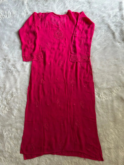 Sheeza pink viscose georgette Lucknowi Chikankari kurta set featuring intricate handcrafted Chikankari embroidery on lightweight, flowy viscose georgette fabric for elegant festive and ethnic wear by Hayat's Lucknowi.
