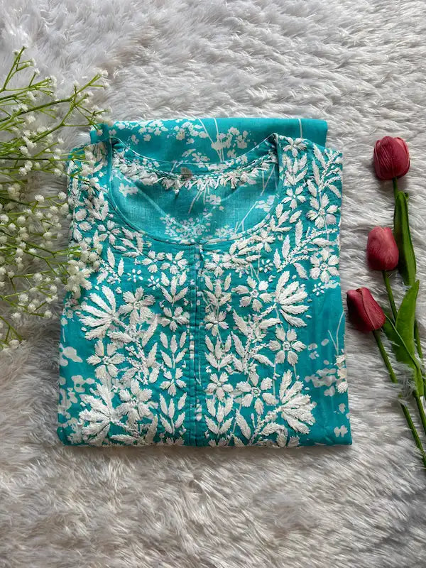 
Batool sky blue mul mul chikankari kurta featuring delicate hand embroidery and soft breathable fabric for fresh, elegant everyday ethnic wear by Hayat's Lucknowi.
