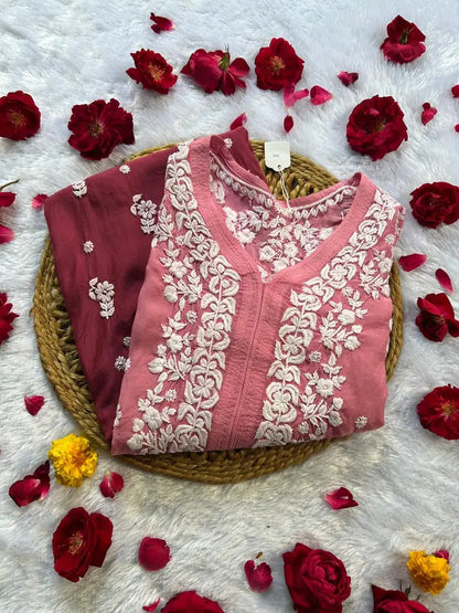 मौवे मलमल सिल्क चिकनकारी कुर्ता