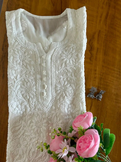 Yusra White Viscose Georgette Chikankari Long Kurta