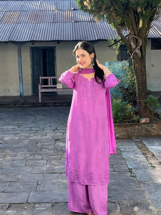 
Zeenat lavender rayon Lucknowi chikankari kurta set with dupatta featuring intricate hand embroidery and elegant traditional craftsmanship for graceful festive and ethnic wear by Hayat's Lucknowi.

