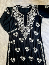 Avneet Kaur inspired black modal kurti - Hayat&