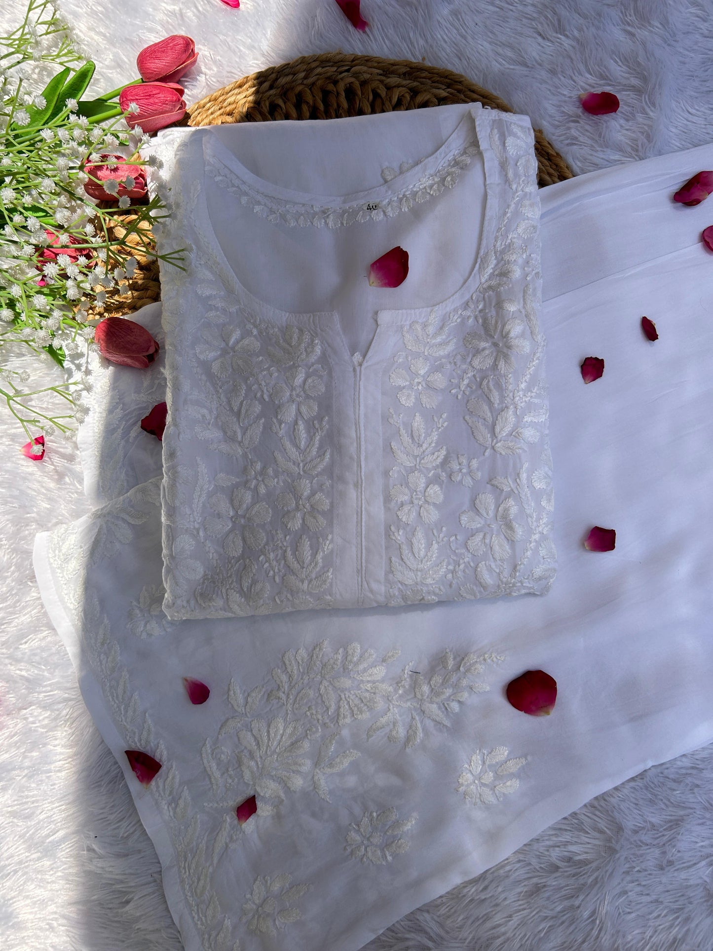Safed White Suit Set - Hayat's Lucknowi