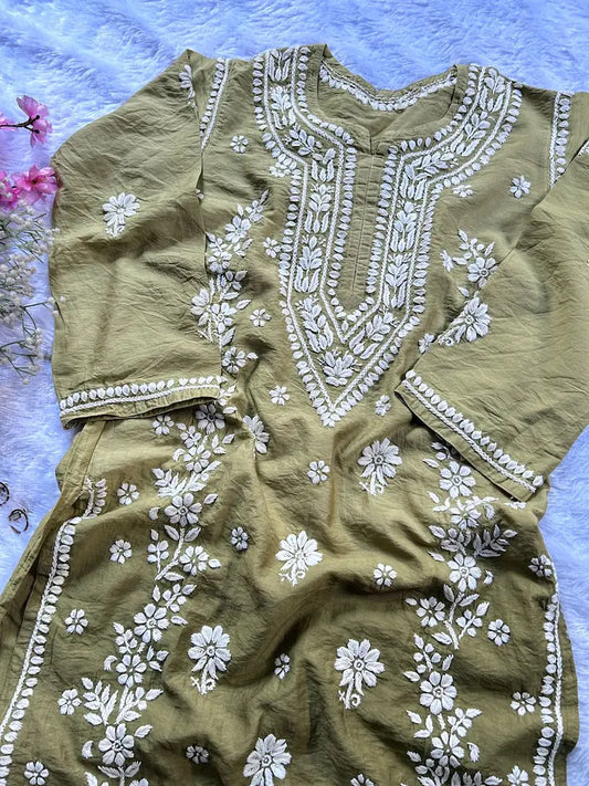Green Chanderi Lucknowi Chikankari Kurta by Hayat's Lucknowi