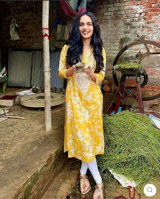 Batool yellow mul mul kurta