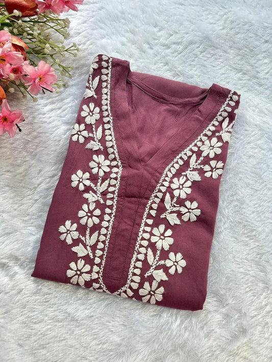Mauve Rayon Lucknowi Chikankari Kurta by Hayat's Lucknowi