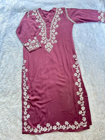 Mauve Rayon Lucknowi Chikankari Kurta by Hayat's Lucknowi