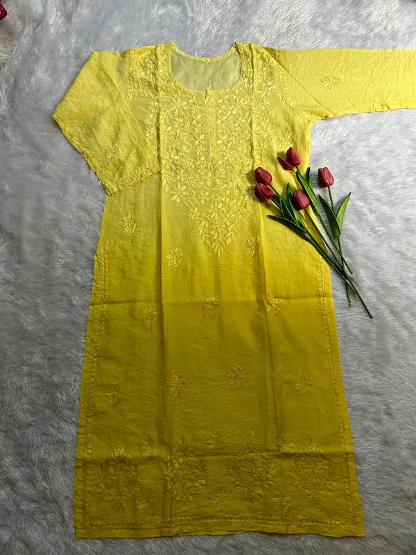 Yellow chanderi kurti with embroidery details by Hayat’s Lucknowi